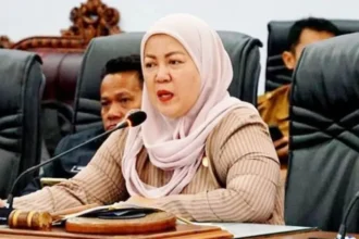 Henny Rosgiaty Rusli