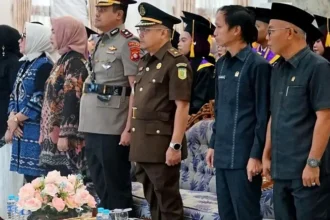 0806 Stie Muara Teweh