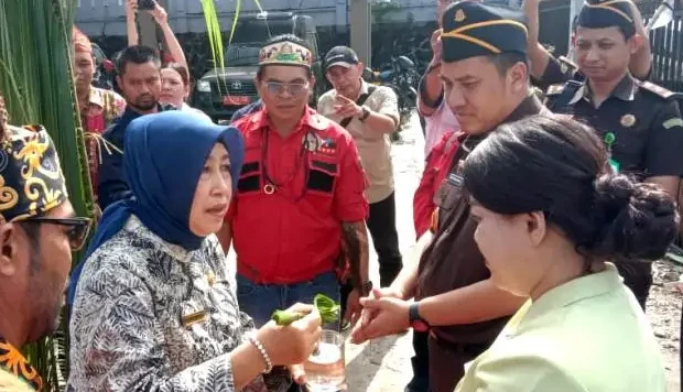 2910 Ketua Dewan Sambut Kejari