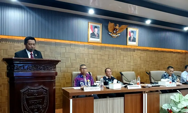 1610 Wabup Konsutasi Publik
