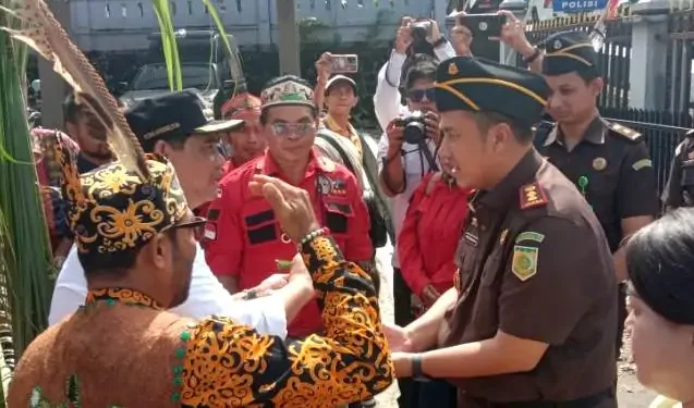 2910 Bupati Sambut Kejari