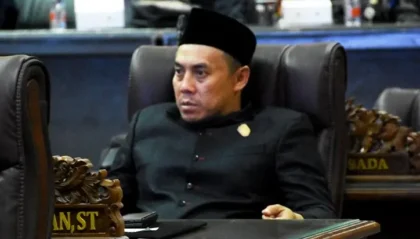 2001 Parmana Setiawan