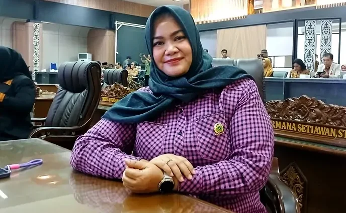 2201 Wardatun Nur Jamilah